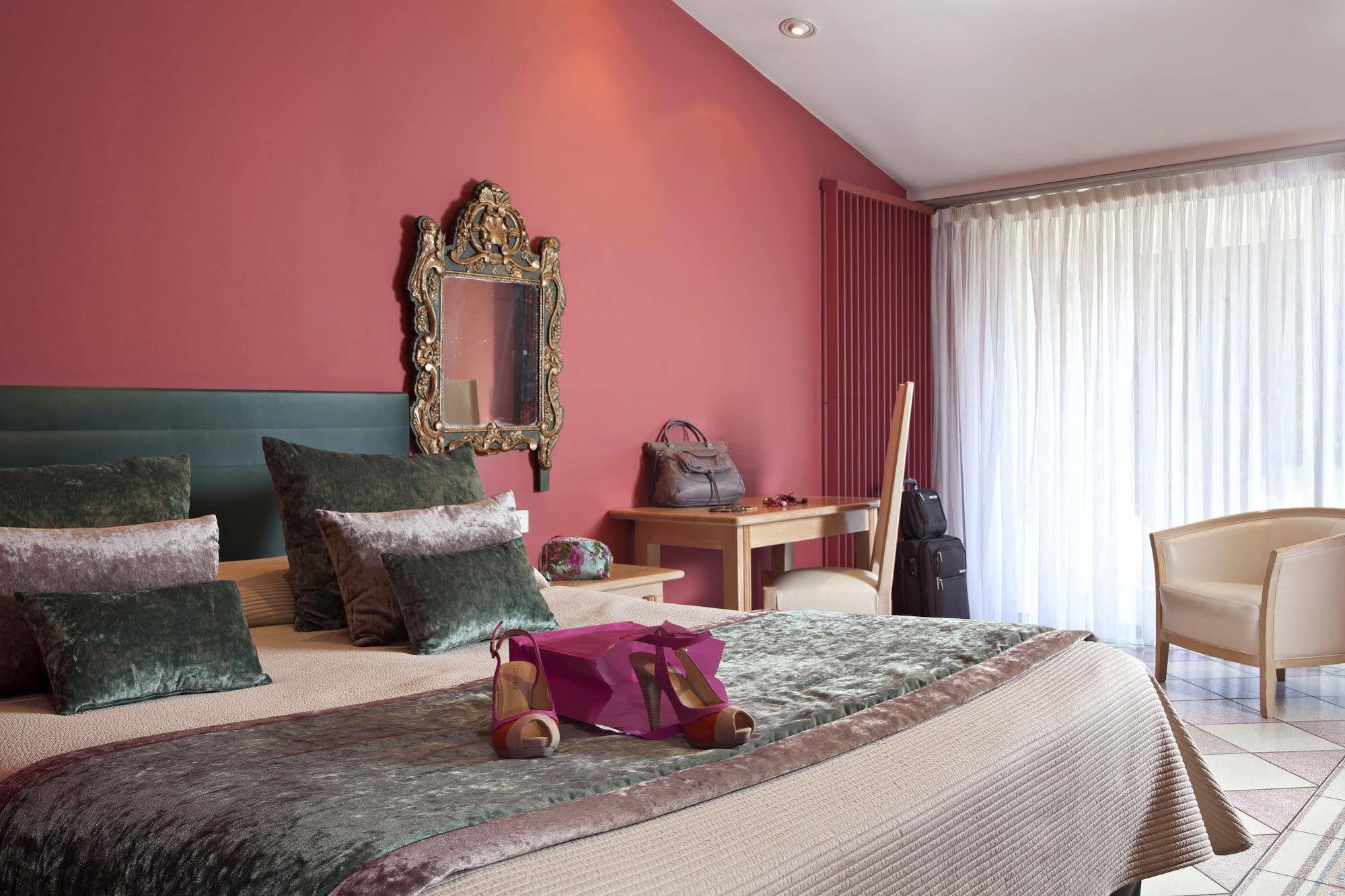Relais Du Bois Saint Georges - Hotel De Charme 생트 외부 사진